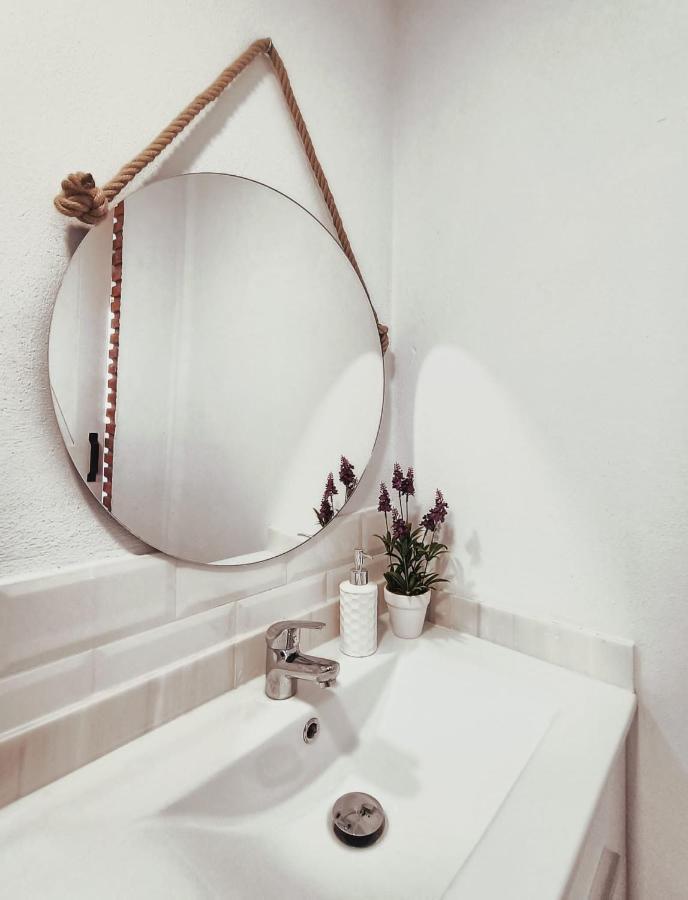 Helohome Huétor Vega Buitenkant foto